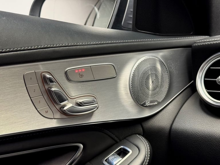 2016 Mercedes-Benz C Class 4.0 C63 V8 BiTurbo AMG (Premium) Saloon 4dr Petrol SpdS MCT Euro 6 (s/...