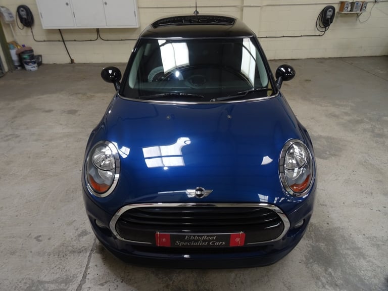 Mini Hatchback 1.5 Cooper 3dr Automatic *LOW MILEAGE*ONLY 16000 MILES FROM NEW*