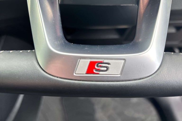 2019 Audi Q3 40 TFSI Quattro Vorsprung 5dr S Tronic SUV Petrol Automatic