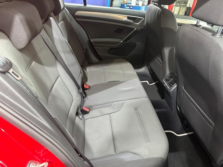 2014 Volkswagen Golf 1.6 TDI BlueMotion Tech Match Euro 5 (s/s) 5dr HATCHBACK Diesel Manual