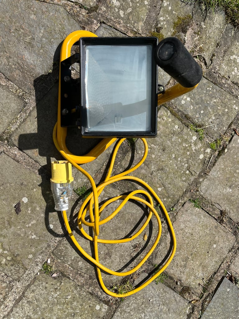 image for 1 Defender portable lamp/light for building sites 