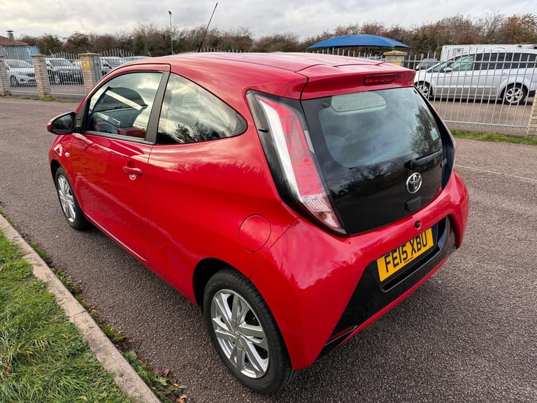 2015 Toyota AYGO 1.0 VVT-i x-pression Euro 5 3dr Euro 5 HATCHBACK Petrol Manual