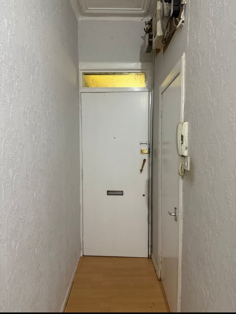 Large Two bedroom tenement flat 