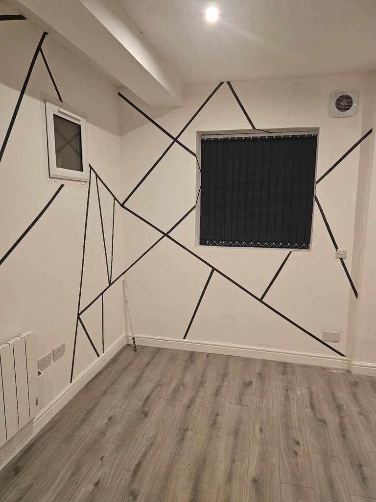 Spacious 3 bedroom flat on ground floor to let 