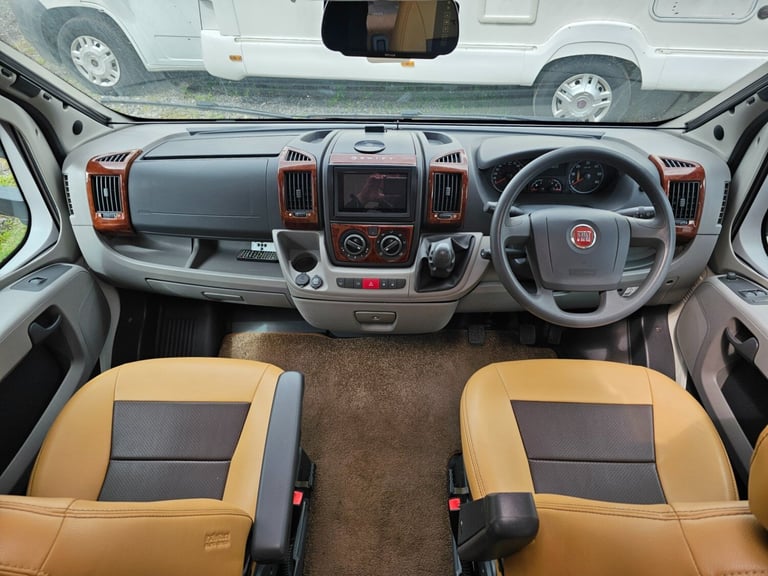 Swift Kon-Tiki 679 4 Berth Low Profile Coachbuilt Motorhome *GARAGE*