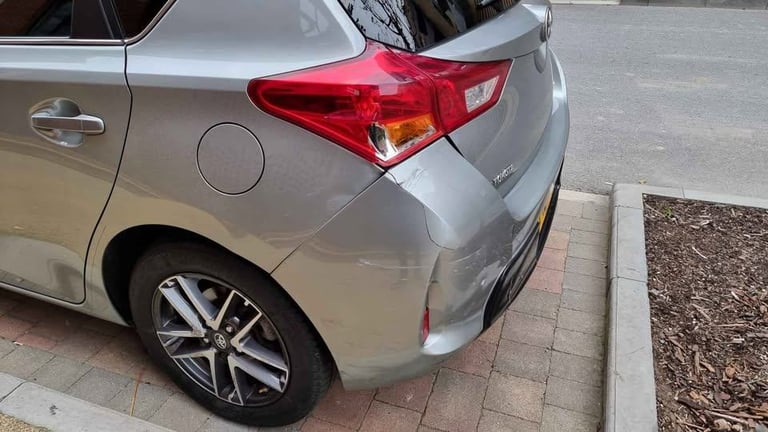 Toyota Auris 1.6 V-Matic Icon Plus Euro 5 | 5-Door Hatchback | ULEZ Compliant | Long MOT