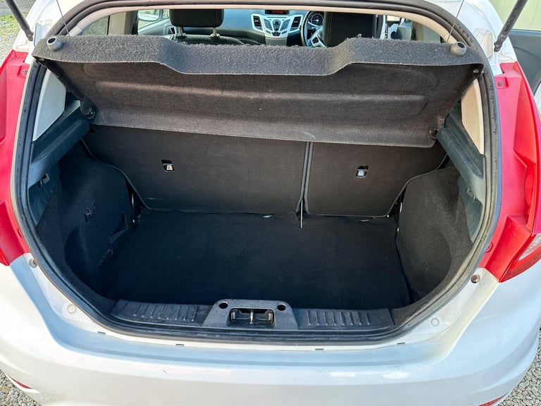 2012 Ford Fiesta 1.4 Zetec 3dr HATCHBACK Petrol Manual