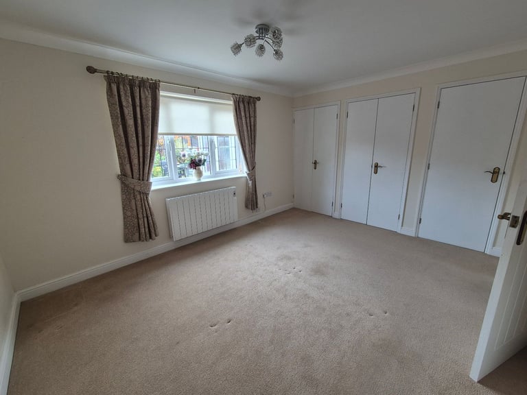 2 Bedroom semi detached Bungalow on the Norfolk Broads