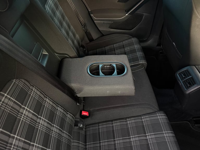 2017 Volkswagen Golf 2.0 TDI BlueMotion Tech GTD Hatchback 5dr Diesel DSG Euro