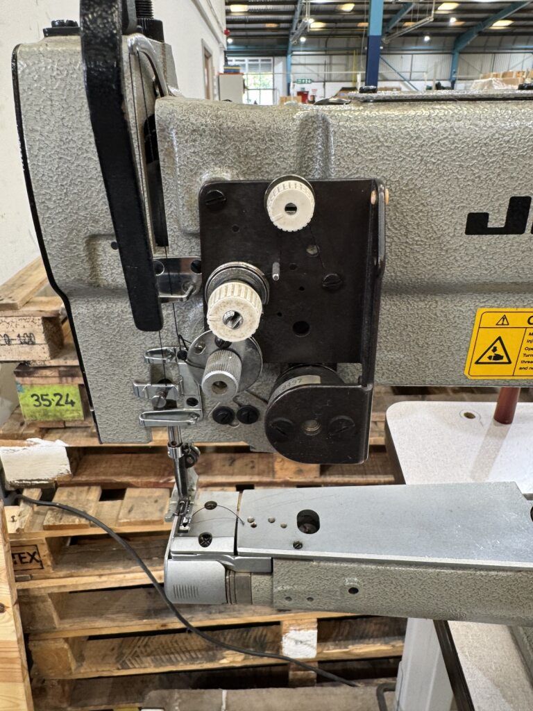 JUKI DSC 246-6 Cylinder Arm Walking Foot Sewing Machine