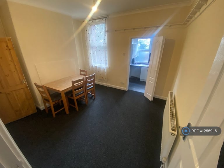 2 bedroom house in Don Street, Doncaster, DN1 (2 bed) (#2669116)