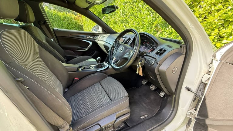 2014 Vauxhall Insignia 2.0 CDTi [140] ecoFLEX SRi Vx-line 5dr [S/S] HATCHBACK Diesel Manual