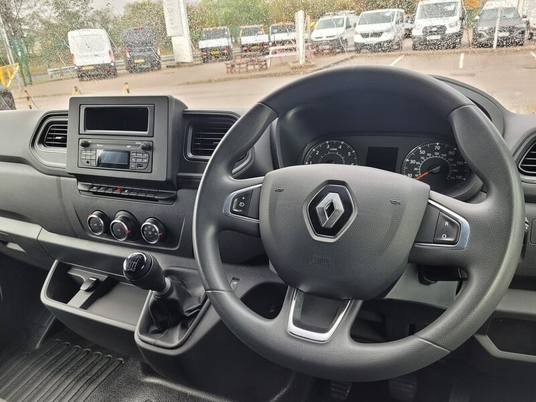 2023 Renault Master 145ps ENERGY 35 Business Luton Low Loader LWB 4.85m with Roller Shutter Doo L...