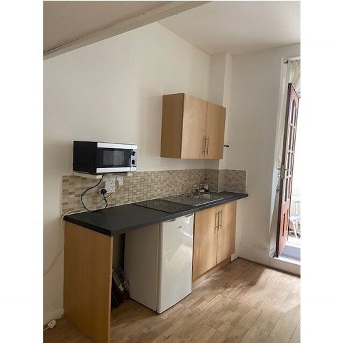 Double Mezzanine Studio With Patio on Prince's Square, Notting Hill/Bayswater, W2 4PX