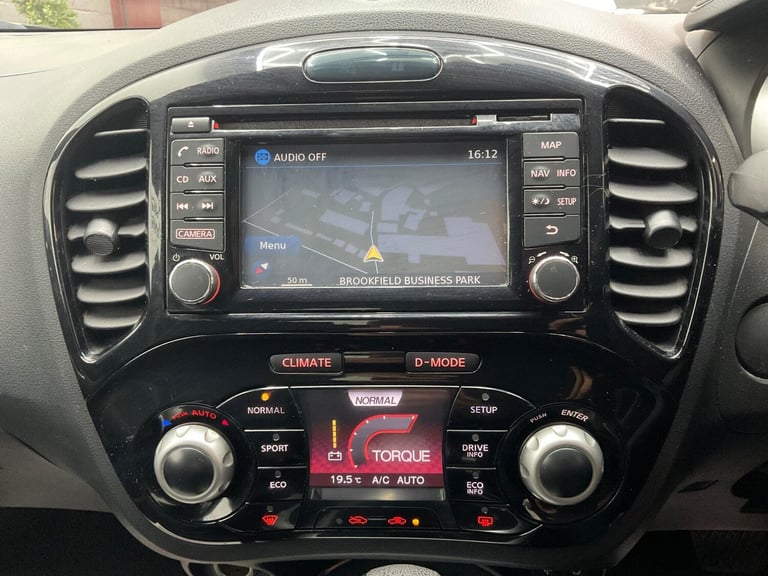 2014 Nissan Juke 1.6 Acenta Premium XTRON Euro 5 5dr HATCHBACK Petrol Automatic