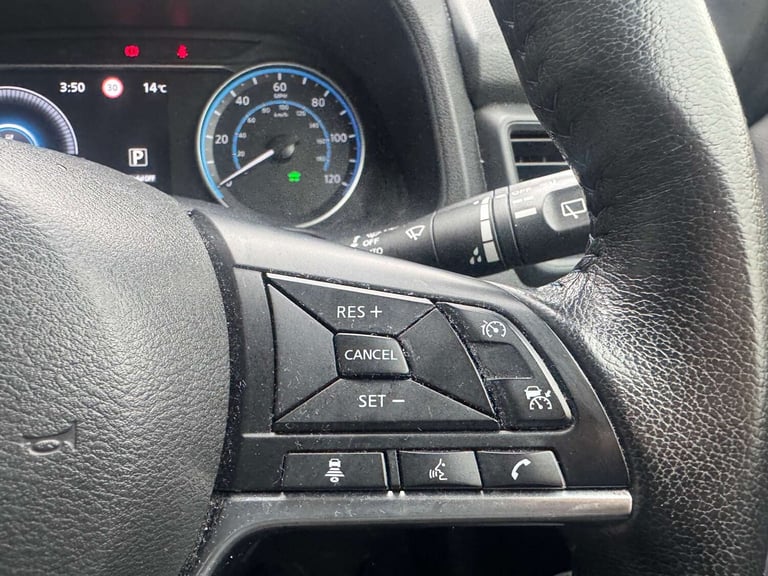 2022 Nissan Leaf Leaf Acenta 5dr Hatchback Electric Automatic