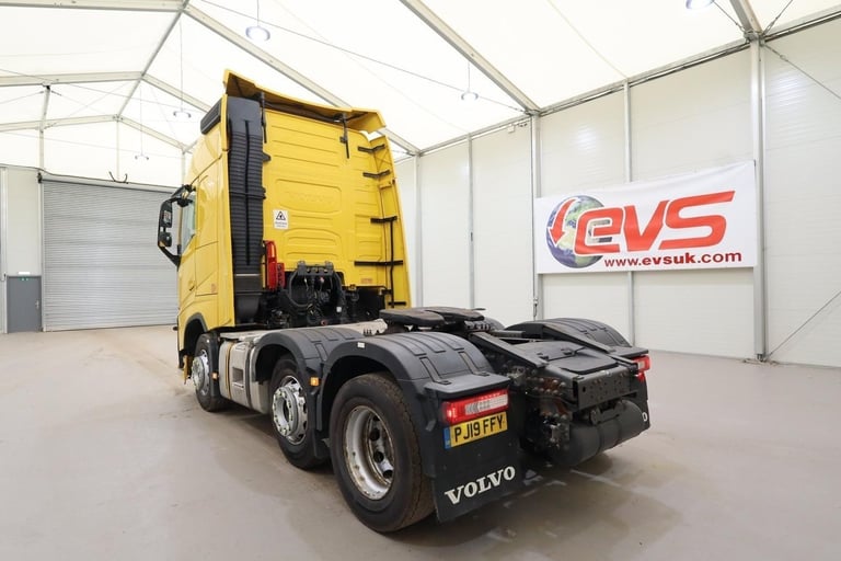 2019 (19 PLATE) Volvo FH460 6x2 Euro 6 Tractor Units
