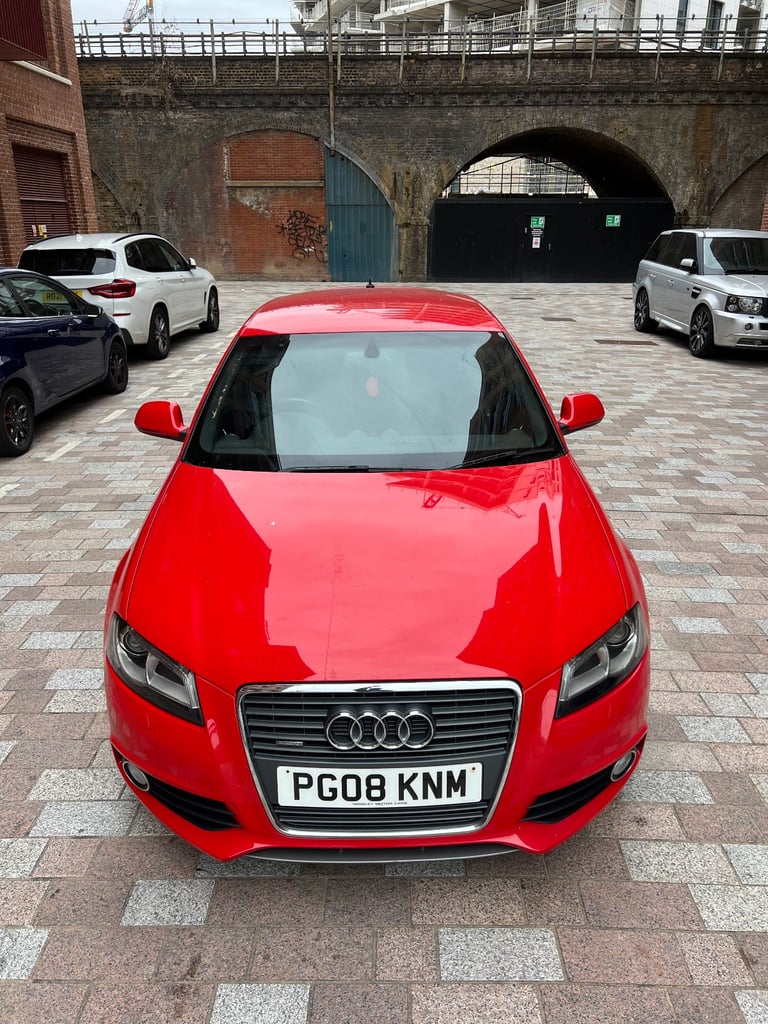 Audi A3 ) 2.0 TFSI S line S Tronic quattro