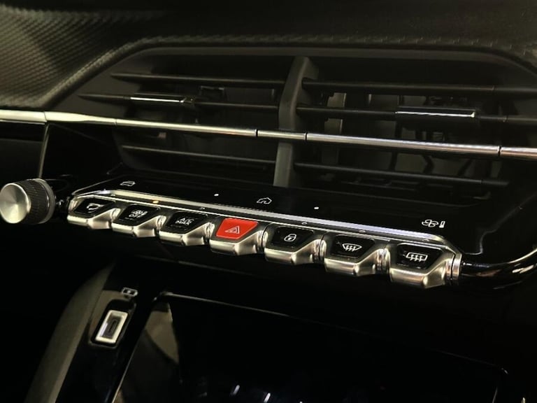 2025 Peugeot 2008 1.2 Puretech Allure Suv 5dr Petrol Manual Euro 6 (s/s) (130 Ps) HATCHBACK Petro...