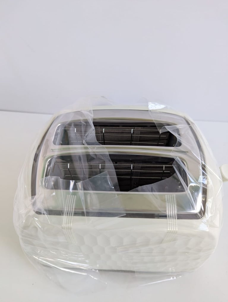 RUSSELL HOBBS 2 SLICE TOASTER Model No: 26060