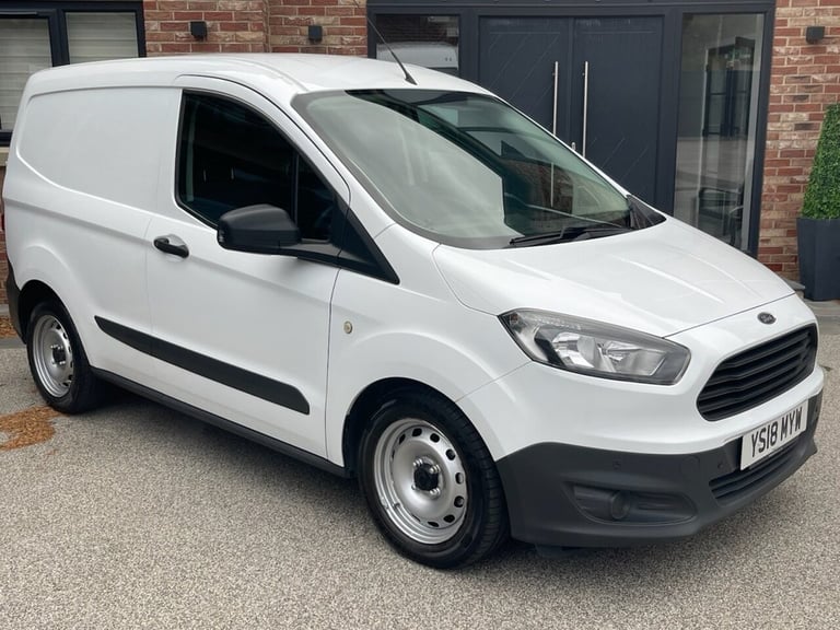 image for 2018 Ford Transit Courier 1.5 TDCi Van PANEL VAN DIESEL Manual