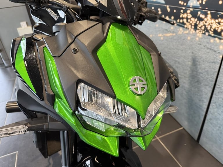 2023 Kawasaki ZR1000 H2