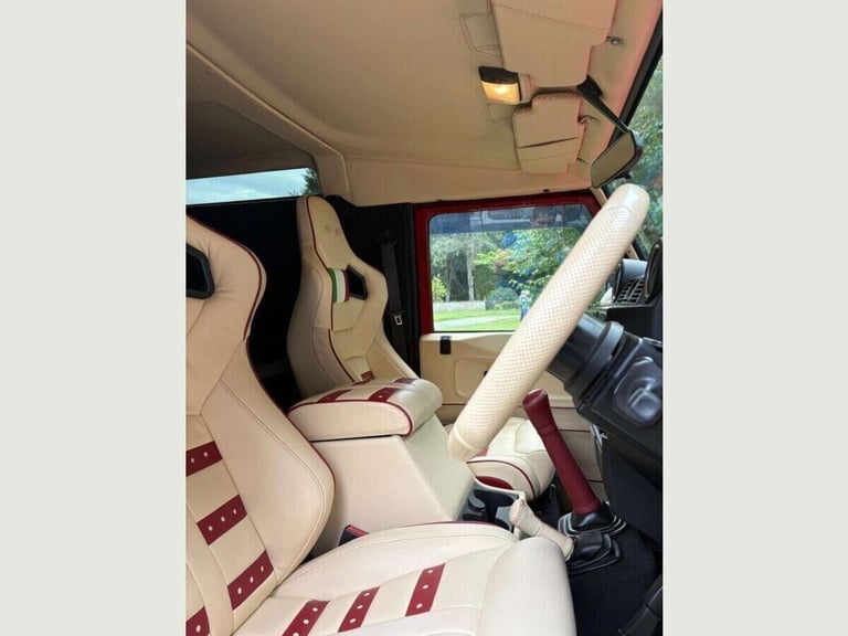 2015 Land Rover Defender XS Hard Top TDCi [2.2] PANEL VAN DIESEL Manual