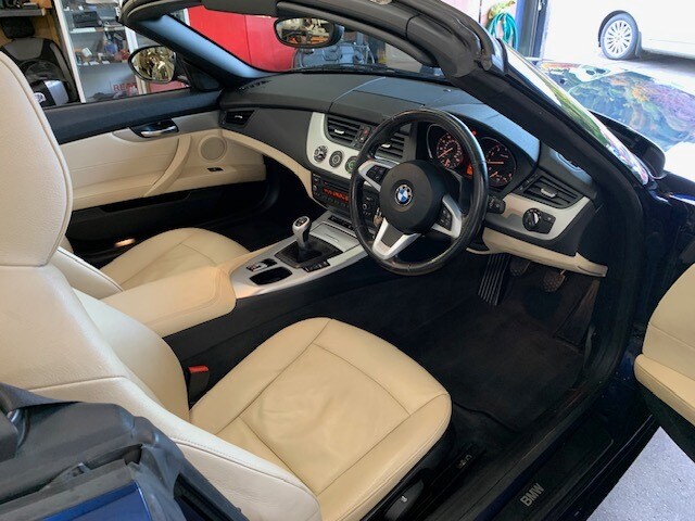 2010 BMW Z4 30i sDrive 2dr CONVERTIBLE Petrol Manual