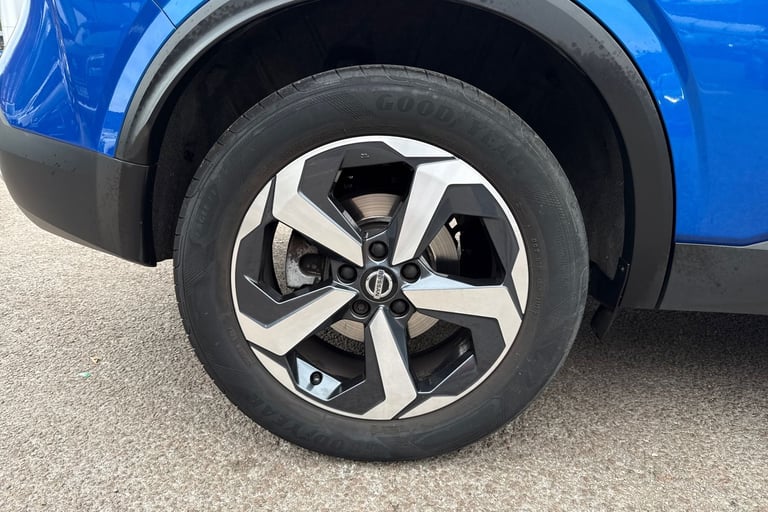 2021 Nissan Qashqai 1.3 DiG-T MH 158 Premiere Edition 5dr Xtronic Hatchback Petrol Automatic