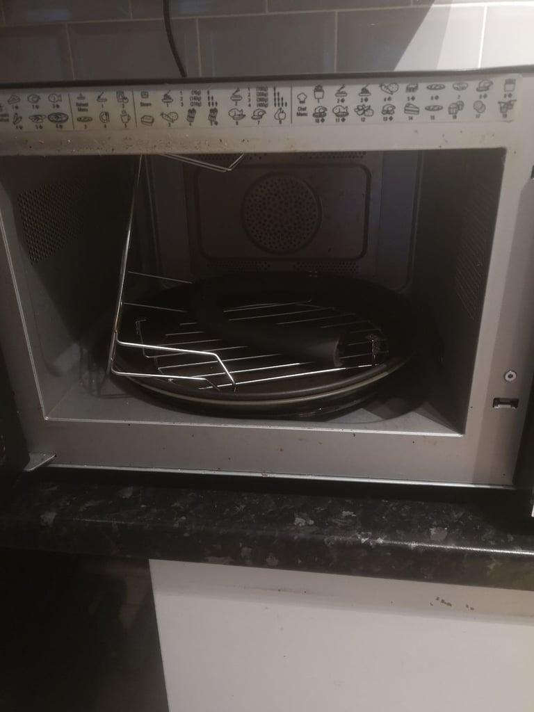 Hotpoint chef plus microwave/grill