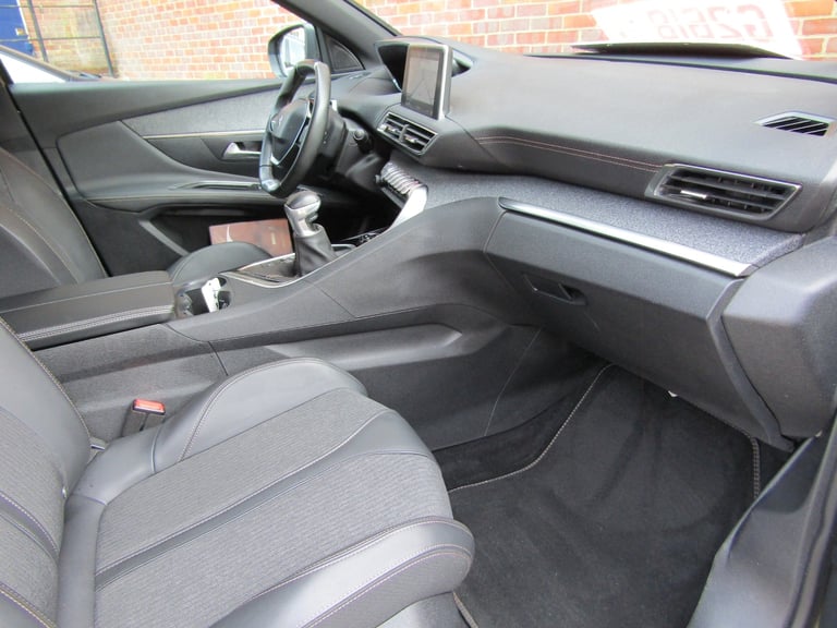 2019 Peugeot 3008 1.2 PureTech GT Line 5DR EURO6 LEFT HAND DRIVE  Estate Petrol Manual