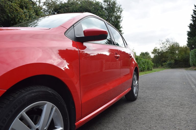 VOLKSWAGEN POLO 1.4 TDI BlueMotion Tech Match Red Manual Diesel 2016