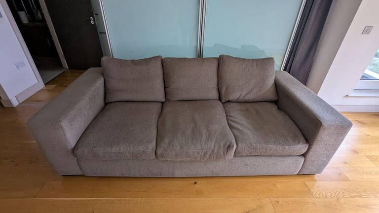 RAFT Sofa in solid Teak