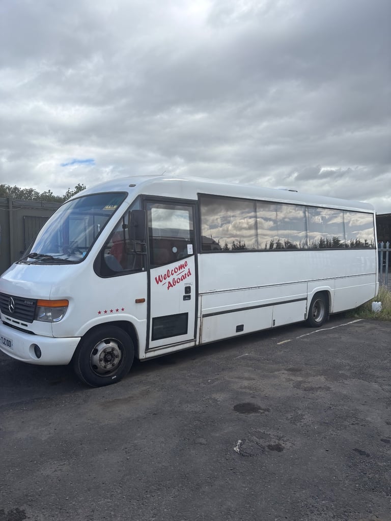Mercedes cheetah 33 seats 