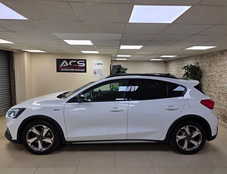 FORD FOCUS 1.0 T EcoBoost Active White Manual Petrol WARRANTY 12 MONTHS MOT