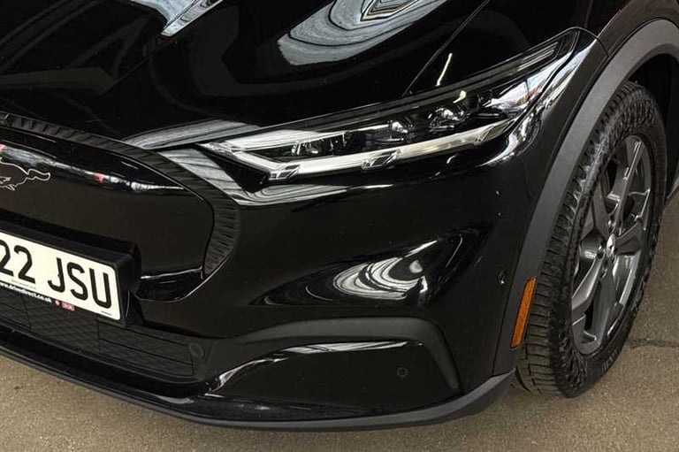 2022 Ford Mustang Mach-E 216kW Extended Range 88kWh RWD 5dr Auto HATCHBACK ELECTRIC Automatic