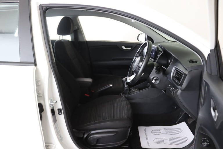 2022 Kia Stonic 1.0 T-GDi 2 Euro 6 (s/s) 5dr HATCHBACK Petrol Manual