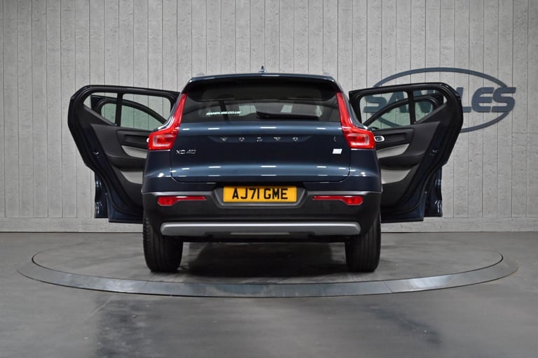 2022 Volvo XC40 1.5h T5 Twin Engine Recharge 10.7kWh Inscription Pro Auto Euro 6 (s/s) 5dr ESTATE...