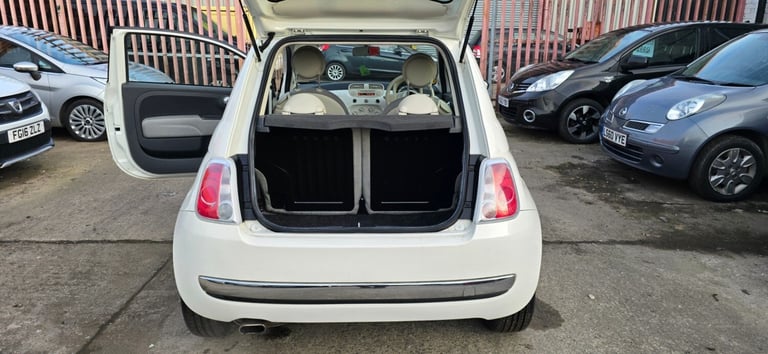 2010 Fiat 500 1.2 Lounge 3dr [Start Stop] HATCHBACK Petrol Manual