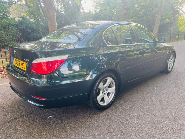 BMW 5 SERIES AUTOMATIC 2.5 PETROL YEAR 2009, VERY LOW MILEAGE 35000, 1 YEAR MOT, MINT CONDITION