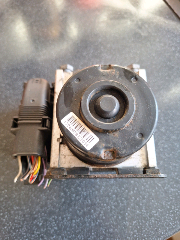 Mk7 Ford Fiesta ABS unit 2008 onwards 