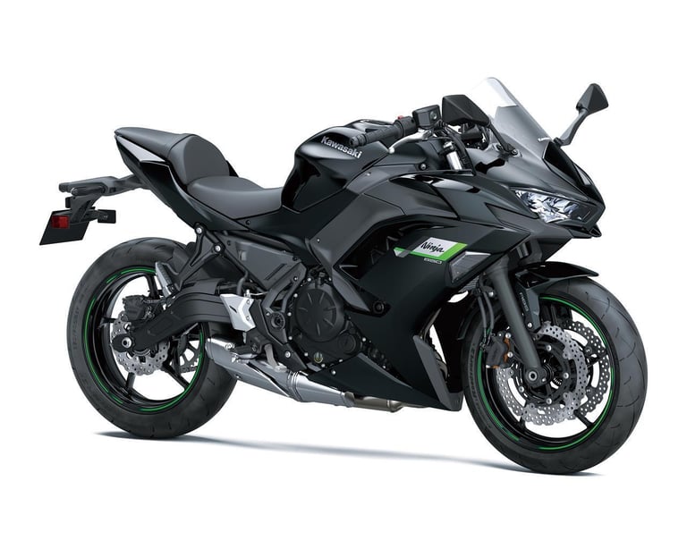 image for New 2025 Kawasaki MOTORCYCLE Ninja 650 BLACK SAVE £600 WITH NEW RIDERS GRANT*