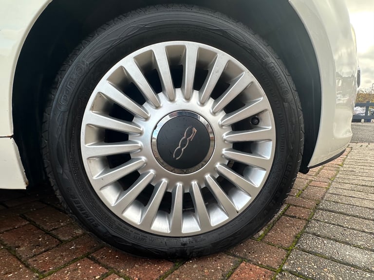 Low Miles! Fiat, 500, Hatchback, 2011, Manual, 1242 (cc), 3 doors