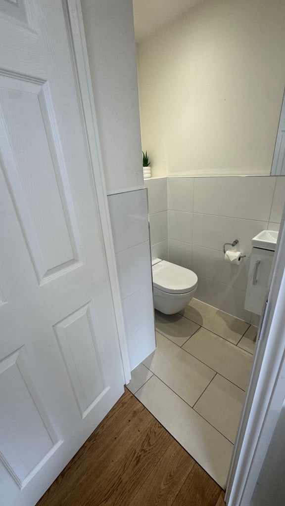 One bedroom modern flat for rent