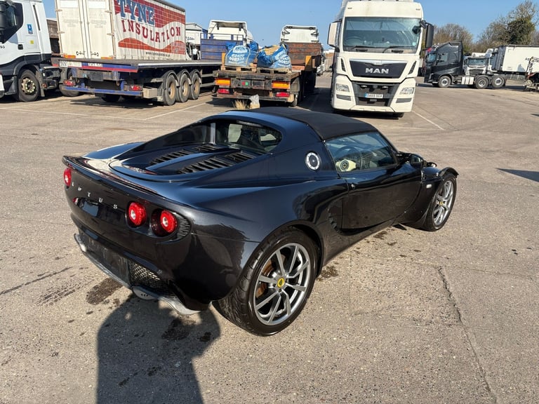 2005 Lotus Elise Elise 111R Touring 2dr CONVERTIBLE Petrol Manual