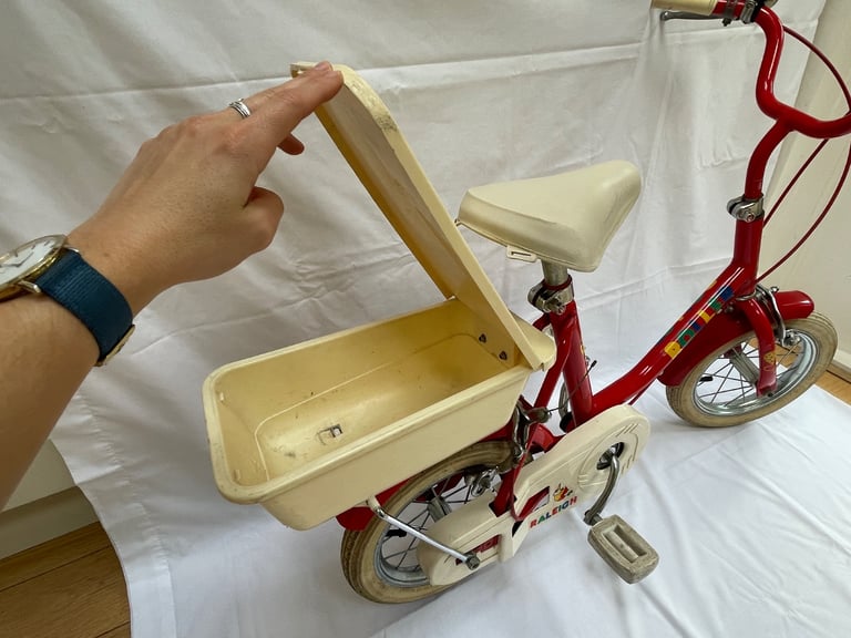 Vintage children’s (4-7yrs) Raleigh bike for sale - Hammersmith