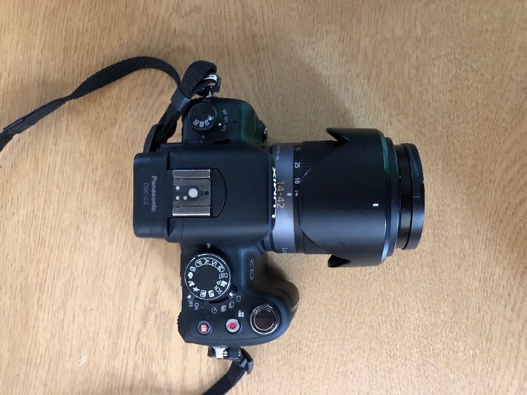 Panasonic LUMIX G2 with 14-42mm lens for sale