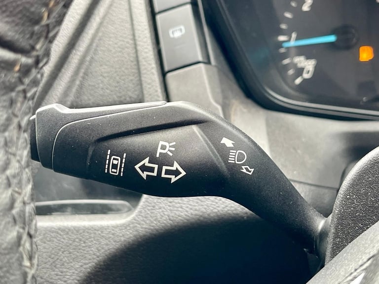 Ford TRANSIT 410 410 TDCI 125 L3H2 TREND 15 SEAT MINIBUS LWB MEDIUM ROOF RWD