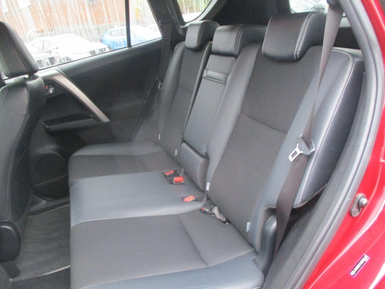  Toyota RAV4 2.5 VVT-h Design SUV 5dr Petrol Hybrid CVT Euro 6 (s/s) (197 ps) Petrol/Electric Hyb...