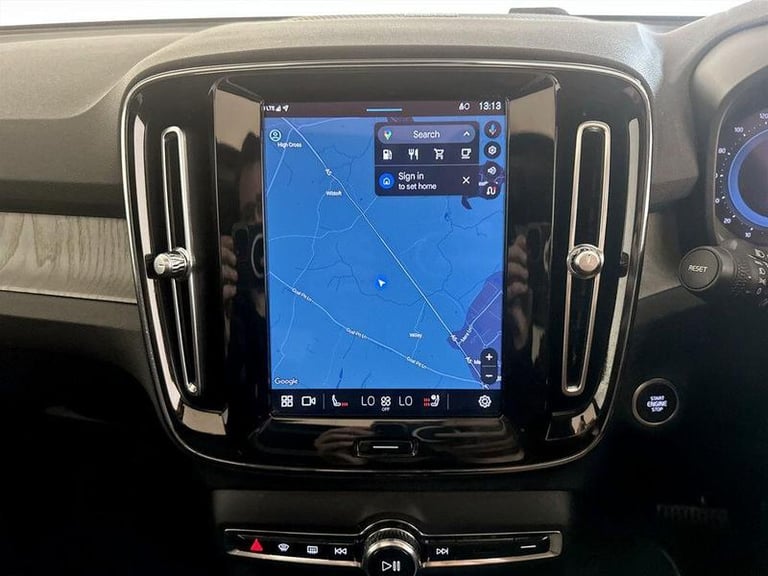 2023 Volvo XC40 2.0 B4 MHEV Ultimate DCT Auto Euro 6 (s/s) 5dr Automatic SUV Hybrid Automatic